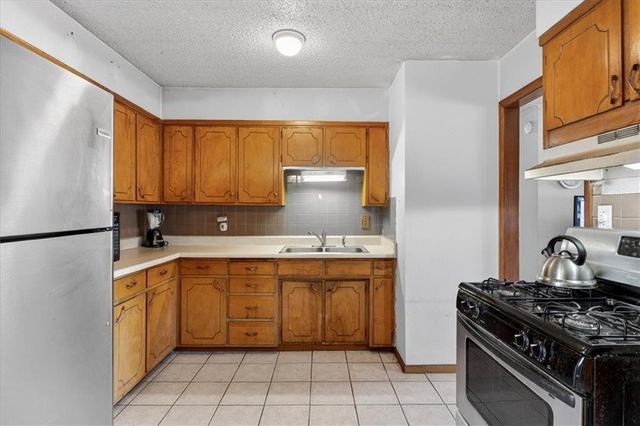 1322 N 62nd Place, Kansas City, KS 66102