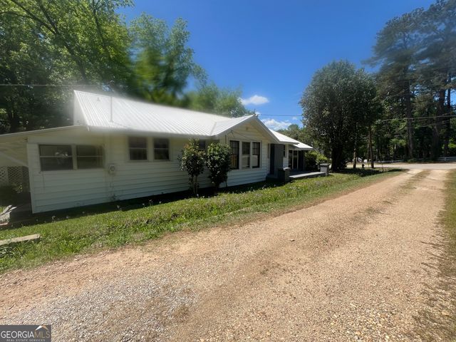 1604 Us HWY 29, West Point, GA 31833
