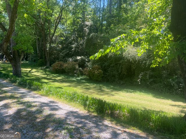 1604 Us HWY 29, West Point, GA 31833