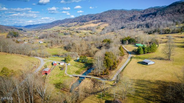 330 Ralph B Miner Drive, Jonesville, VA 24263