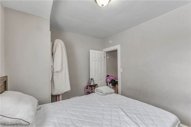 3566 W 123rd Street, Cleveland, OH 44111