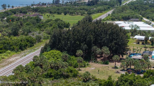 000 Valkaria Road, Grant-valkaria, FL 32950