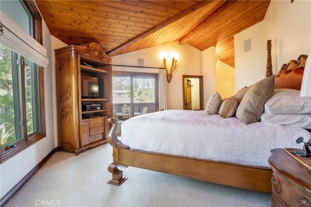1144 Hermes, Encinitas, CA 92024