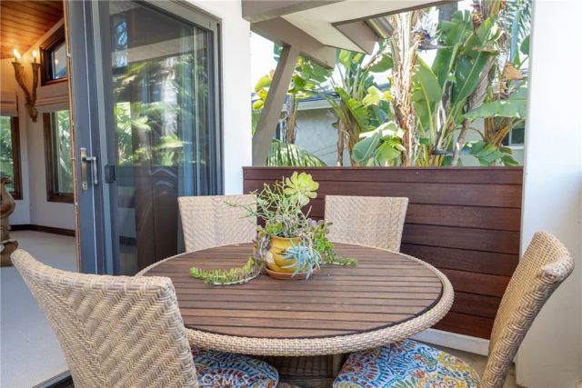 1144 Hermes, Encinitas, CA 92024