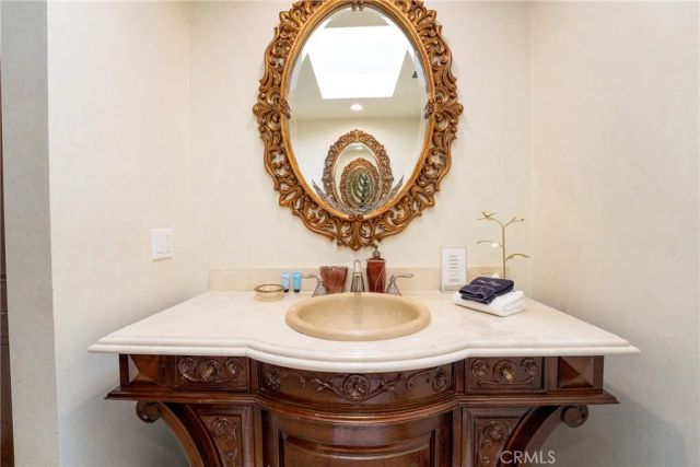 1144 Hermes, Encinitas, CA 92024