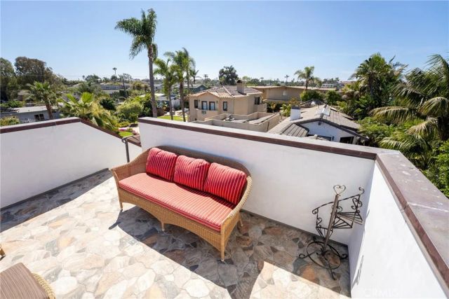 1144 Hermes, Encinitas, CA 92024