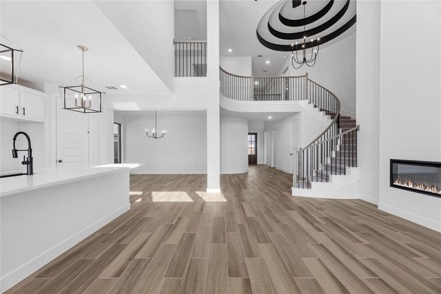 228 Silver Sage Court, Conroe, TX 77304