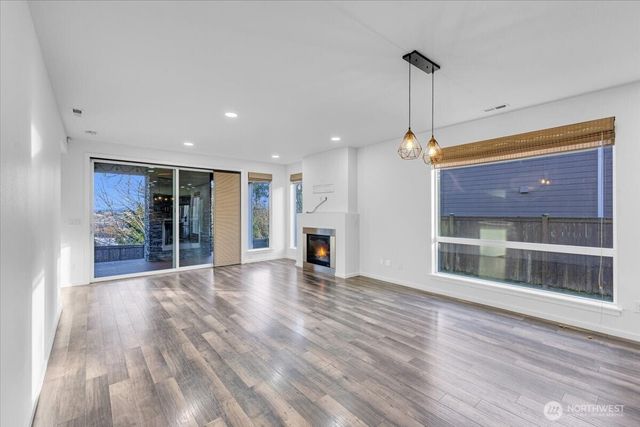 34196 56th Avenue S, Auburn, WA 98001