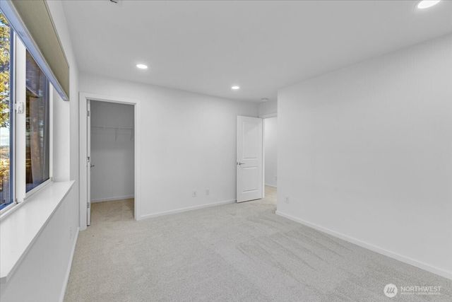 34196 56th Avenue S, Auburn, WA 98001