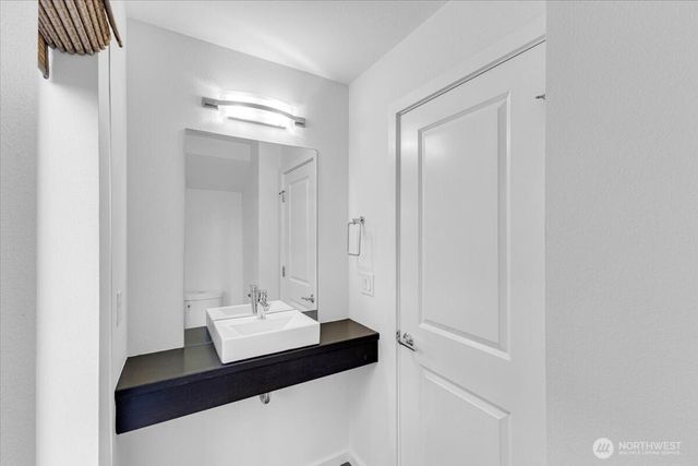 34196 56th Avenue S, Auburn, WA 98001