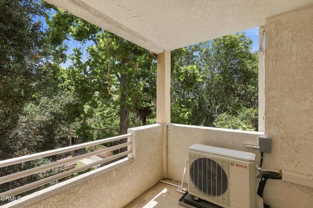 2533 Antonio Drive 101, Camarillo, CA 93010