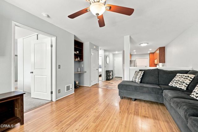 2533 Antonio Drive 101, Camarillo, CA 93010