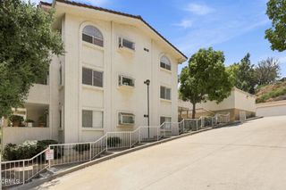 2533 Antonio Drive 101, Camarillo, CA 93010