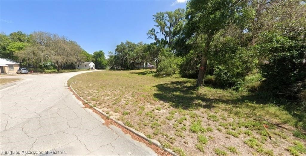 1701 Wolfe Drive, Sebring, FL 33870