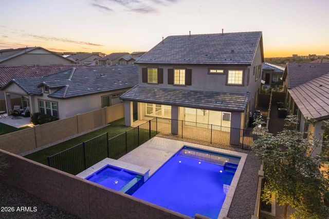 21349 N 58TH Street, Phoenix, AZ 85054