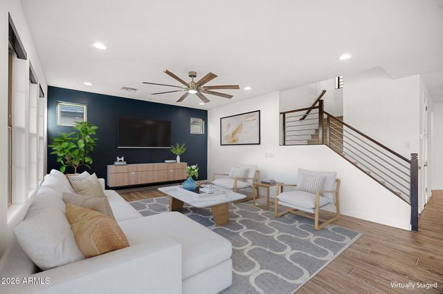 21349 N 58TH Street, Phoenix, AZ 85054