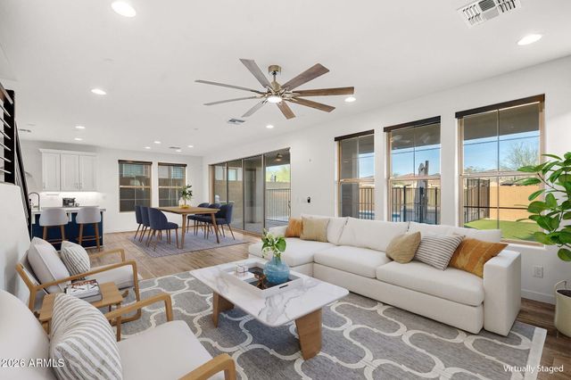 21349 N 58TH Street, Phoenix, AZ 85054