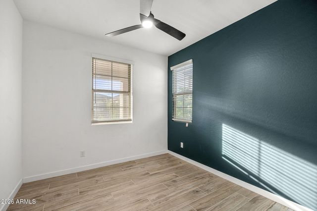 21349 N 58TH Street, Phoenix, AZ 85054