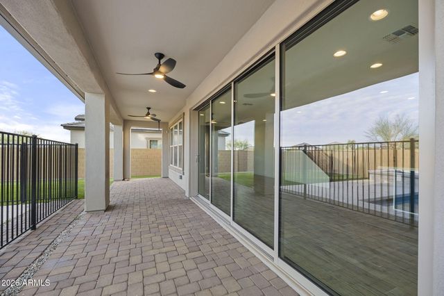 21349 N 58TH Street, Phoenix, AZ 85054