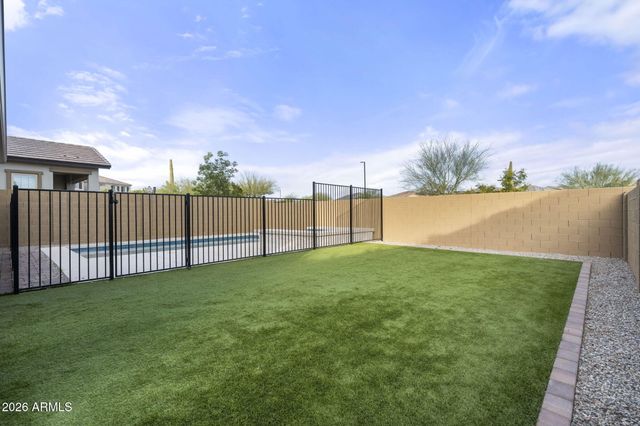21349 N 58TH Street, Phoenix, AZ 85054