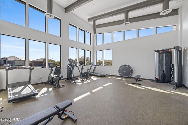 21349 N 58TH Street, Phoenix, AZ 85054