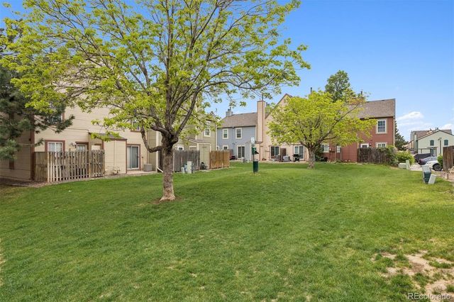 14201 E Hawaii Circle B, Aurora, CO 80012
