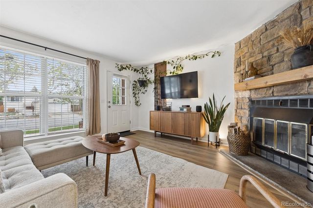 14201 E Hawaii Circle B, Aurora, CO 80012