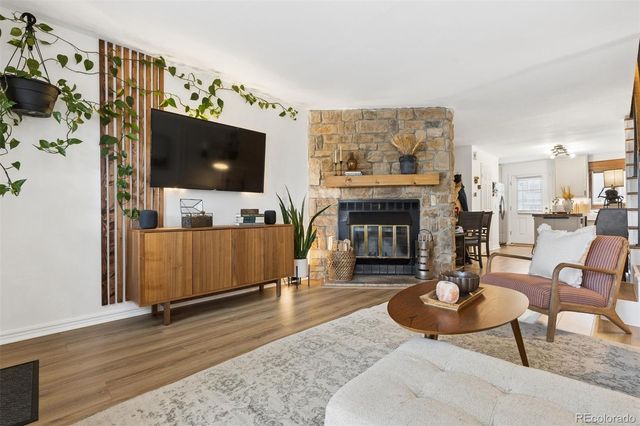 14201 E Hawaii Circle B, Aurora, CO 80012