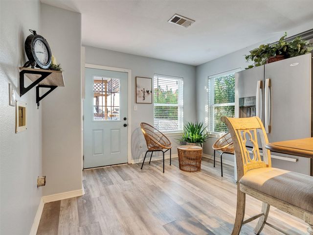 7121 Heards Lane, Galveston, TX 77551