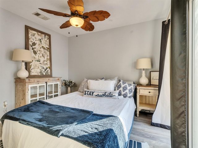 7121 Heards Lane, Galveston, TX 77551