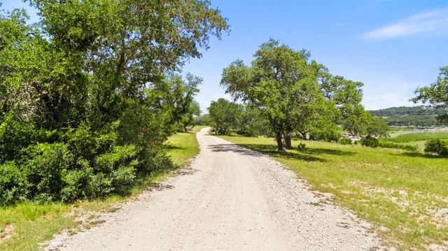 2153 San Jose Way WAY, Canyon Lake, TX 78133