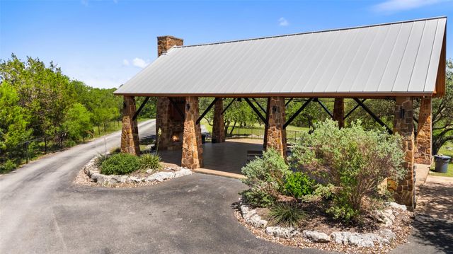2153 San Jose Way WAY, Canyon Lake, TX 78133