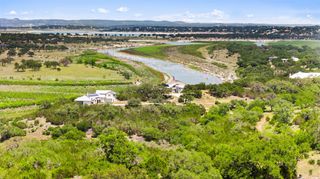 2153 San Jose Way WAY, Canyon Lake, TX 78133