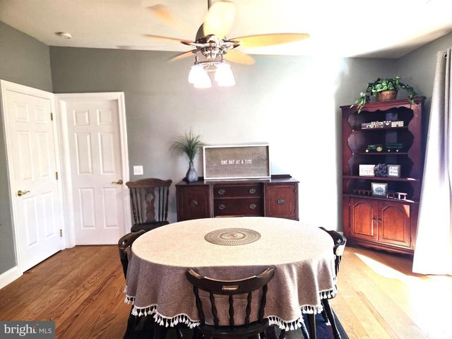 7599 SECRETARYS SAND RD, Schuyler, VA 22969