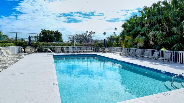 9630 CLUB SOUTH CIRCLE 6309, Sarasota, FL 34238