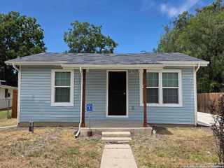 1725 Madrid, San Antonio, TX 78237