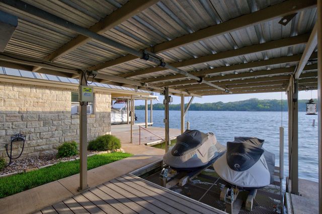 814 Scenic LOOP, Kingsland, TX 78639