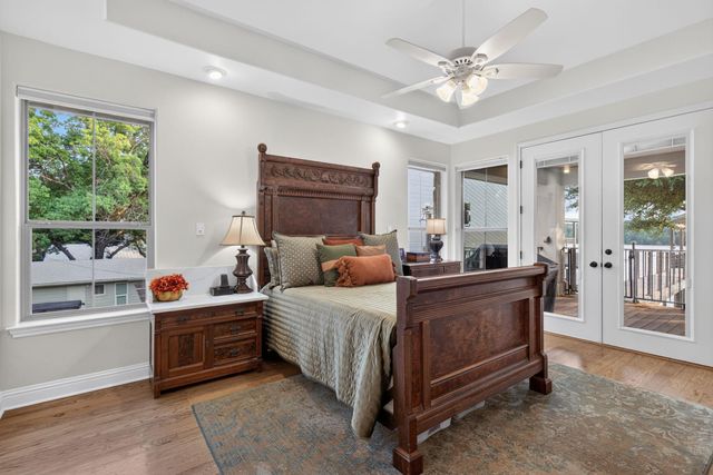 814 Scenic LOOP, Kingsland, TX 78639
