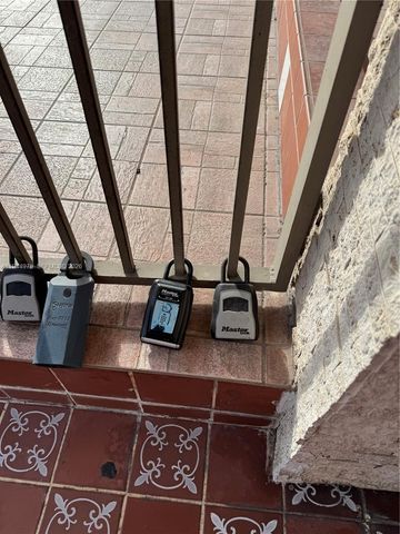 1225 NE 124th St 33A, North Miami, FL 33161