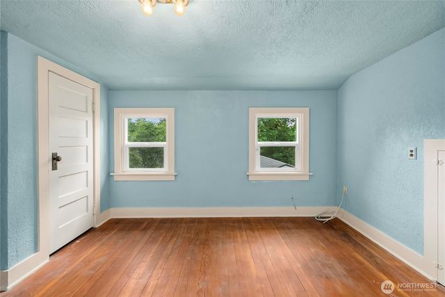 1555 High Avenue, Bremerton, WA 98337