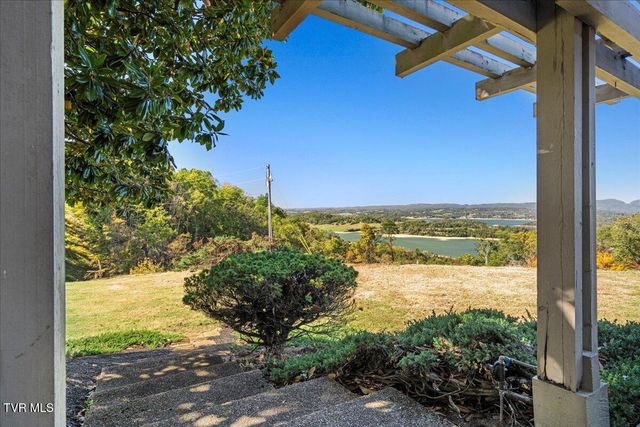 2047 Boatmans Ridge Road, Morristown, TN 37814