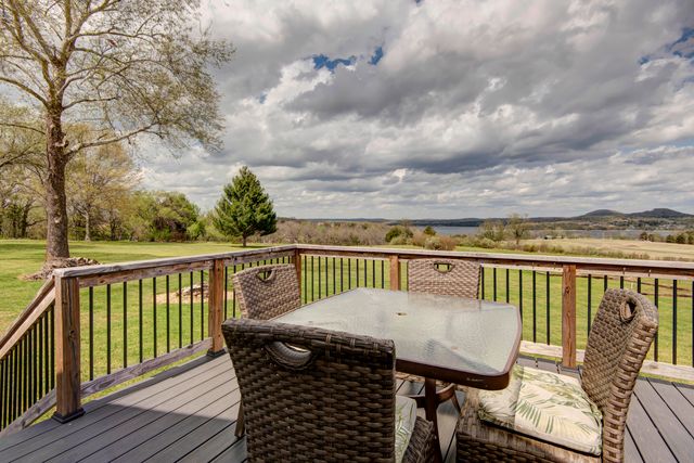 48 Clearspring Road, Shell Knob, MO 65747