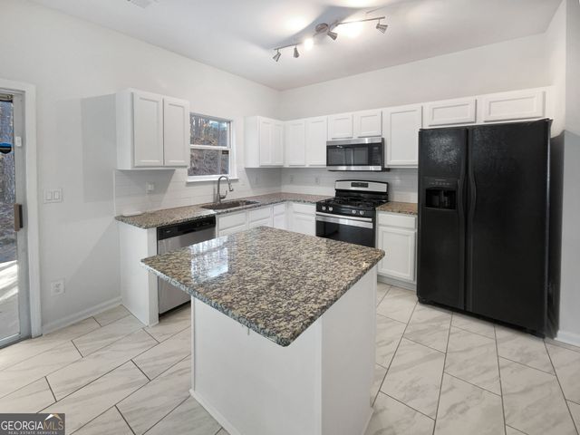 100 Big Elk Court SW, Atlanta, GA 30349