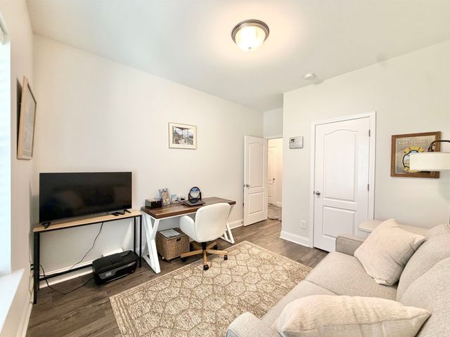 387 Dunbarton Ln., Conway, SC 29526