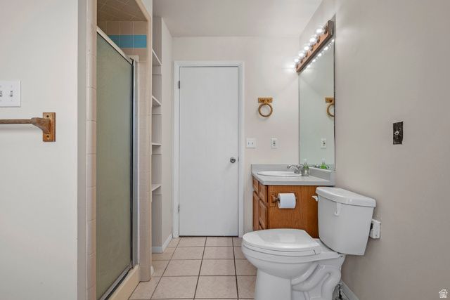 3226 W TYSONBROOK CT, Taylorsville, UT 84129