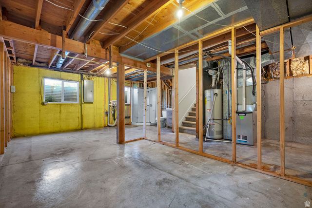 3226 W TYSONBROOK CT, Taylorsville, UT 84129