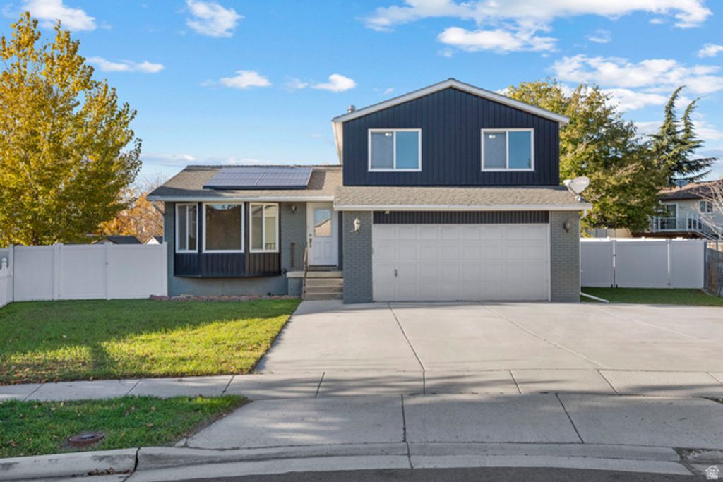 3226 W TYSONBROOK CT, Taylorsville, UT 84129
