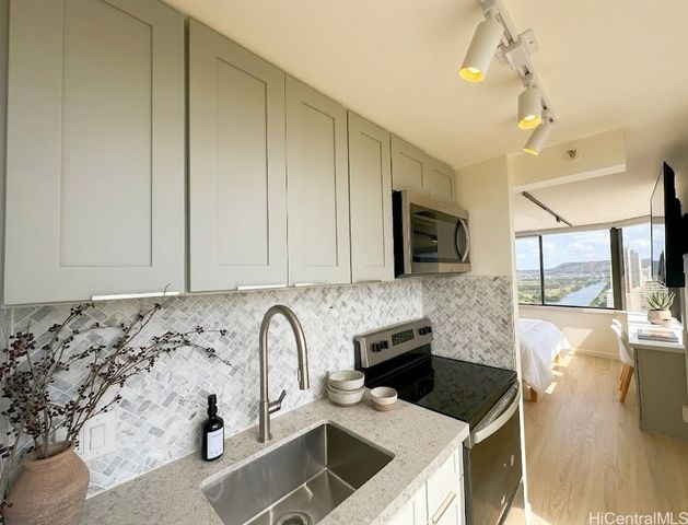 444 Niu Street 3303, Honolulu, HI 96815