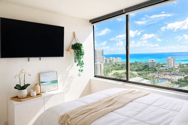 444 Niu Street 3303, Honolulu, HI 96815