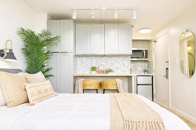 444 Niu Street 3303, Honolulu, HI 96815